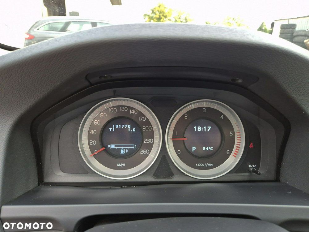 Volvo V60 D3 Geartronic Momentum - 14