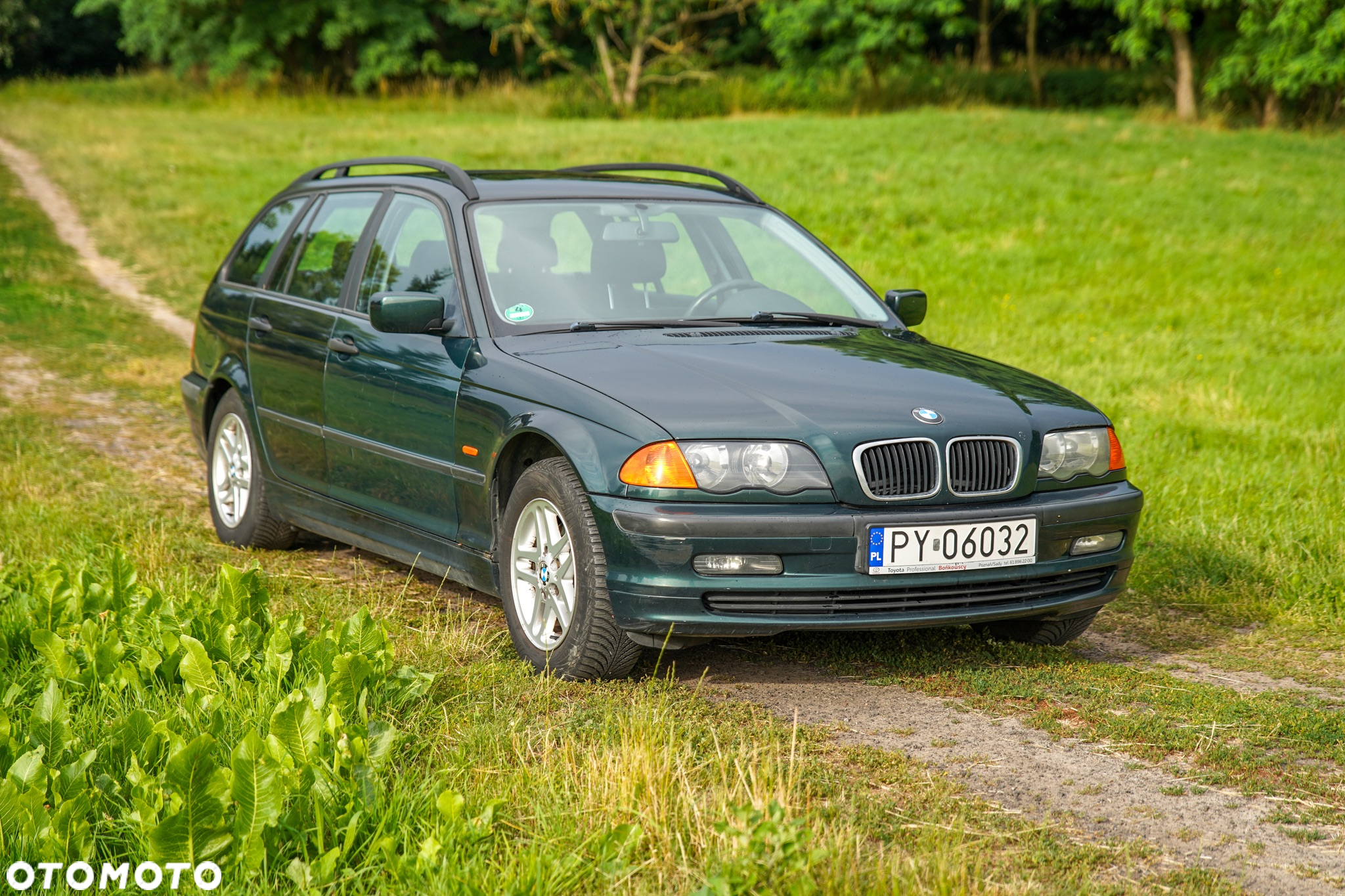 BMW Seria 3 318i - 5