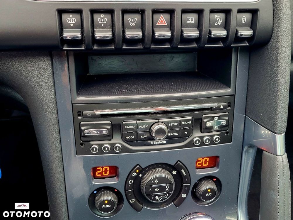 Peugeot 3008 - 22
