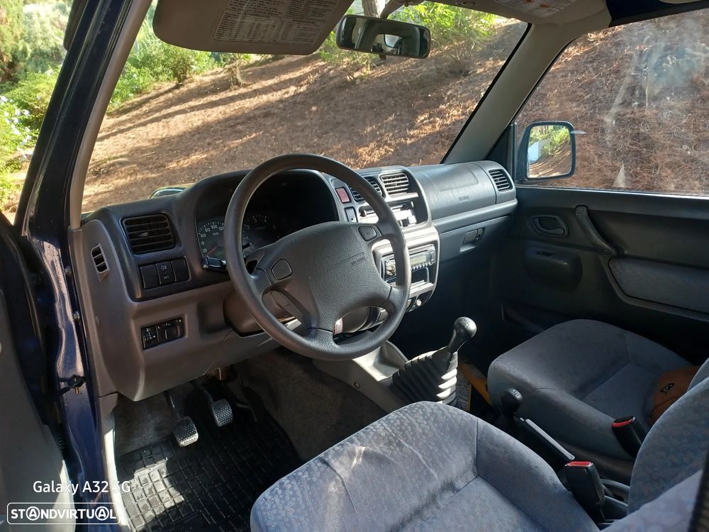 Suzuki Jimny 1.5 DDiS JLX HT Mplay - 8