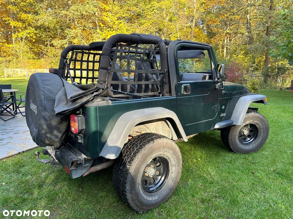 Jeep Wrangler 2.5 Sport - 17