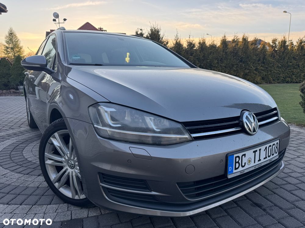 Volkswagen Golf 2.0 TDI BlueMotion Technology DSG Lounge - 3