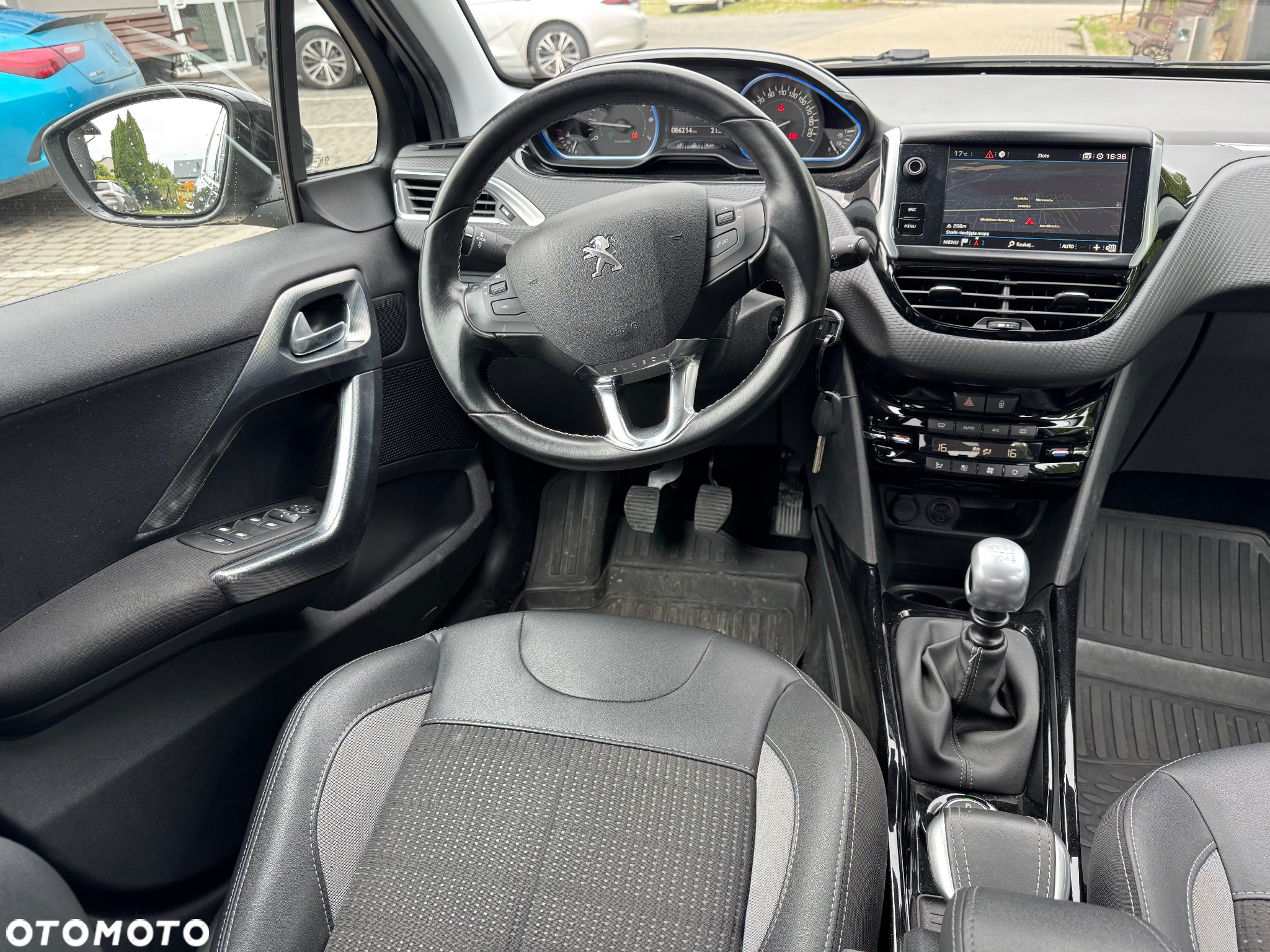 Peugeot 2008 PureTech 130 Stop&Start Allure - 17