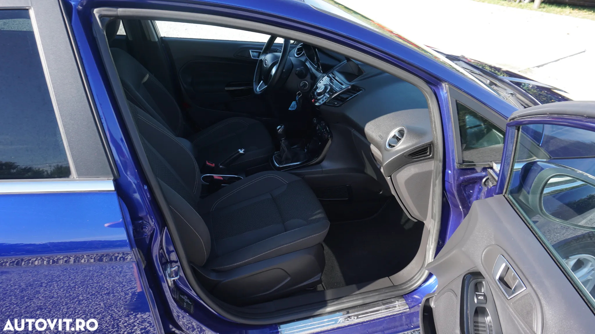Ford Fiesta 1.5 TDCi Titanium - 10