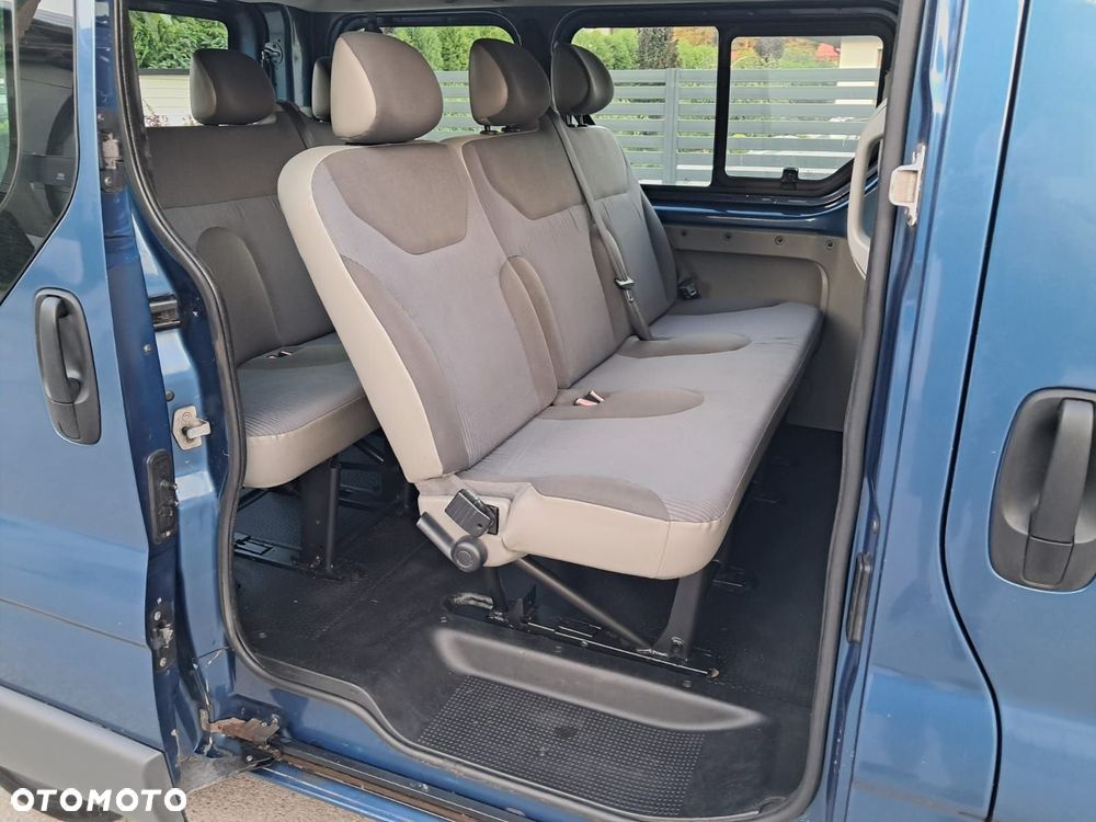 Opel Vivaro L1H1 2.7t - 11