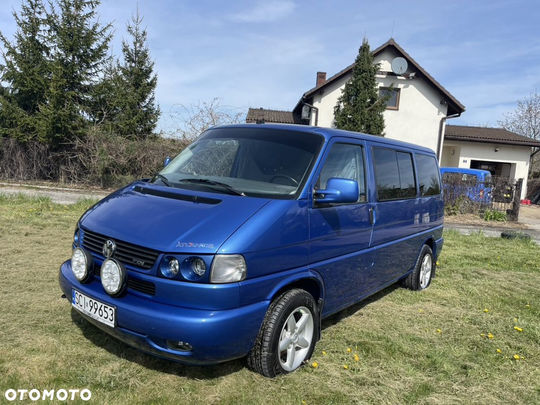Volkswagen Multivan - 5