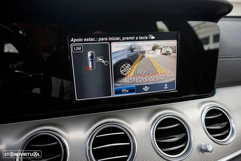 Mercedes-Benz E 220 d AMG designo - 34