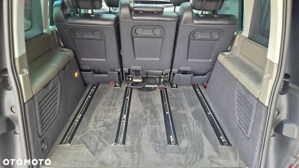 Renault Espace 3.5 Initiale - 25