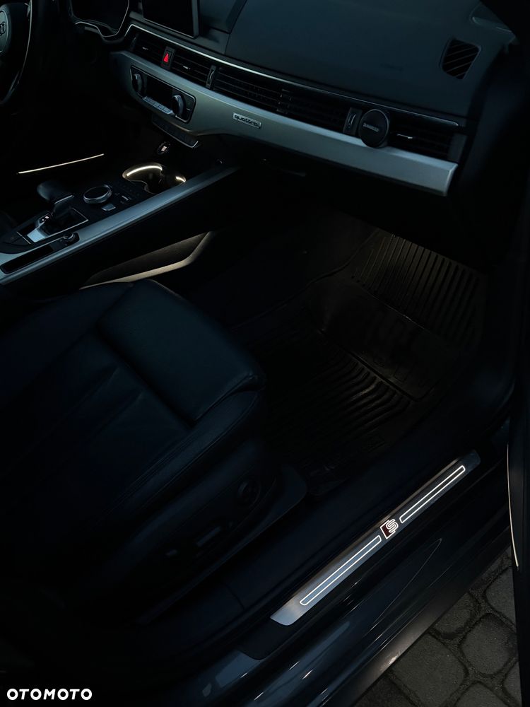 Audi A4 Limousine 2.0 TFSI Quattro S tronic - 9