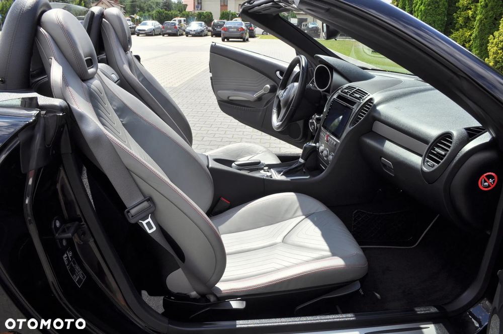 Mercedes-Benz SLK - 18