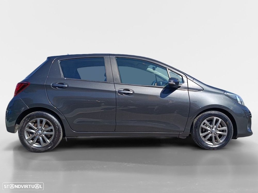 Toyota Yaris 1.4 D-4D Comfort - 6