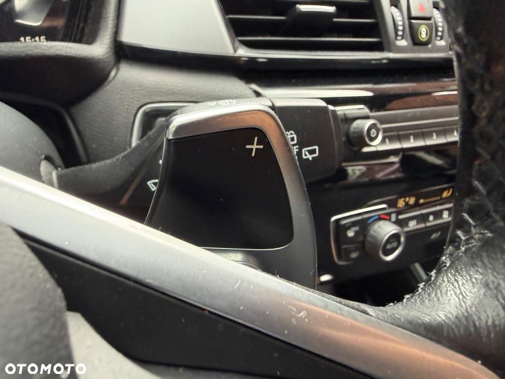 BMW X1 sDrive18d Advantage sport - 30