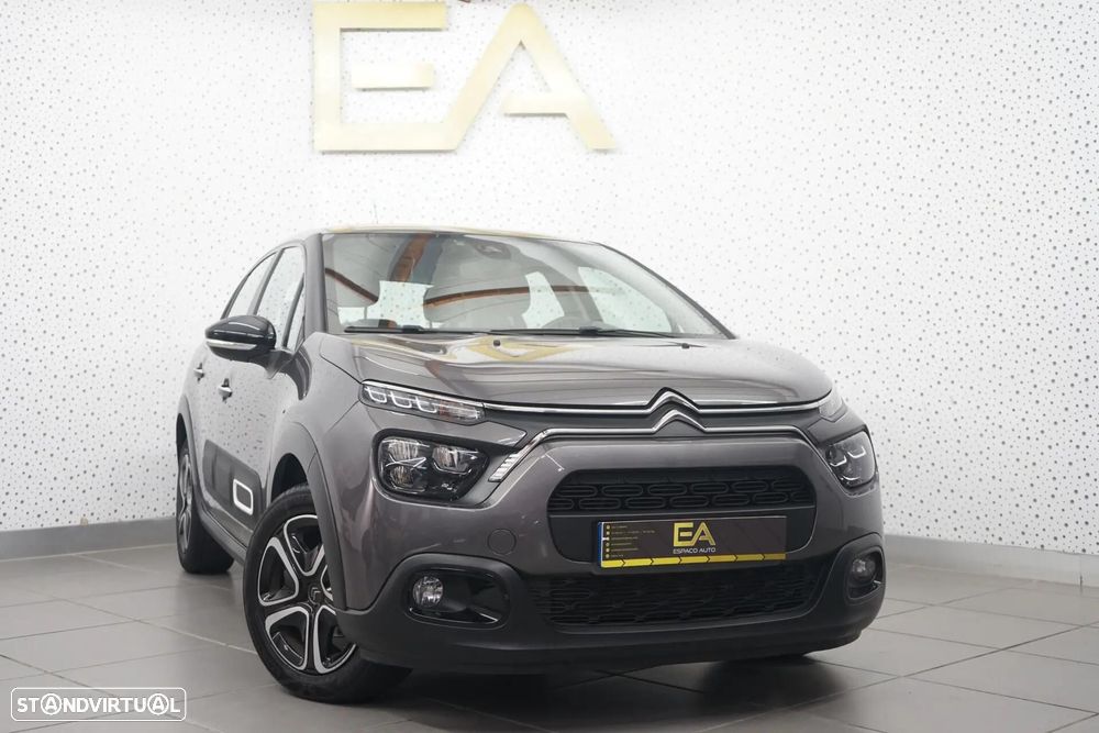 Citroën C3 1.2 PureTech Shine - 1