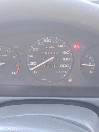 Honda Civic 1.6i LS - 13