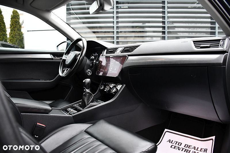 Skoda Superb 1.6 TDI Style Greenline - 6