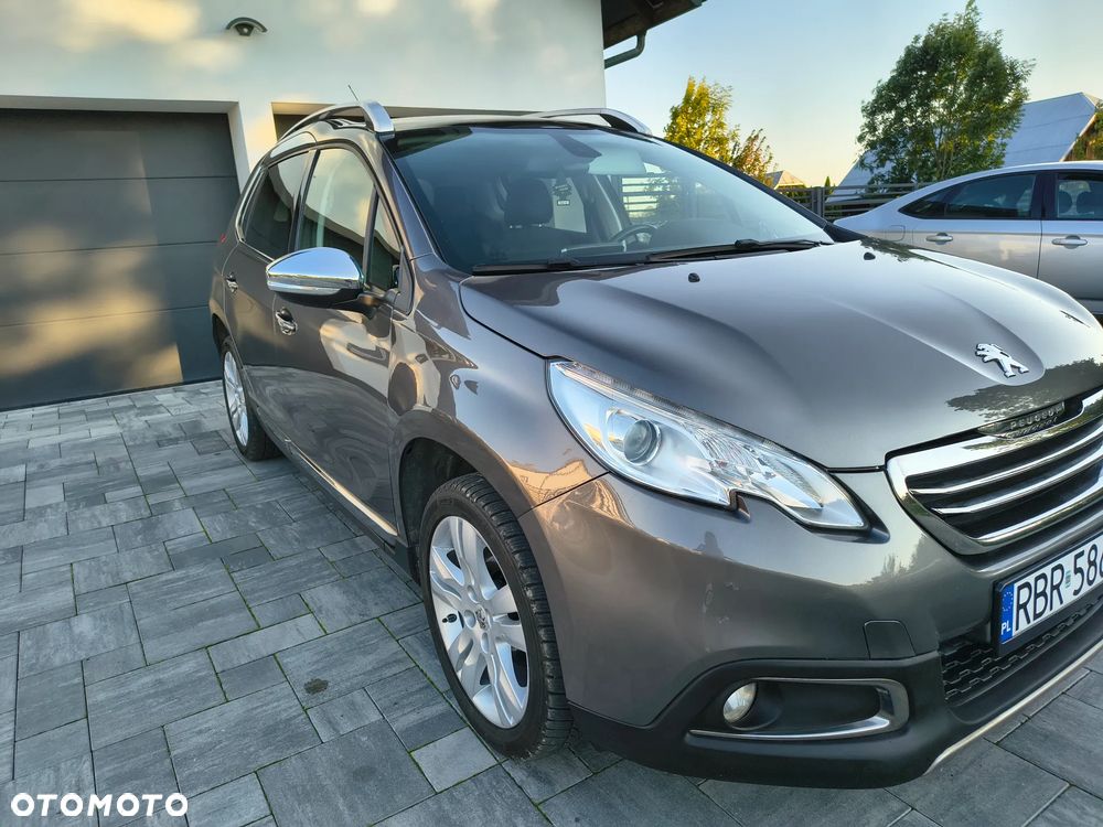 Peugeot 2008 PureTech 82 Allure - 8