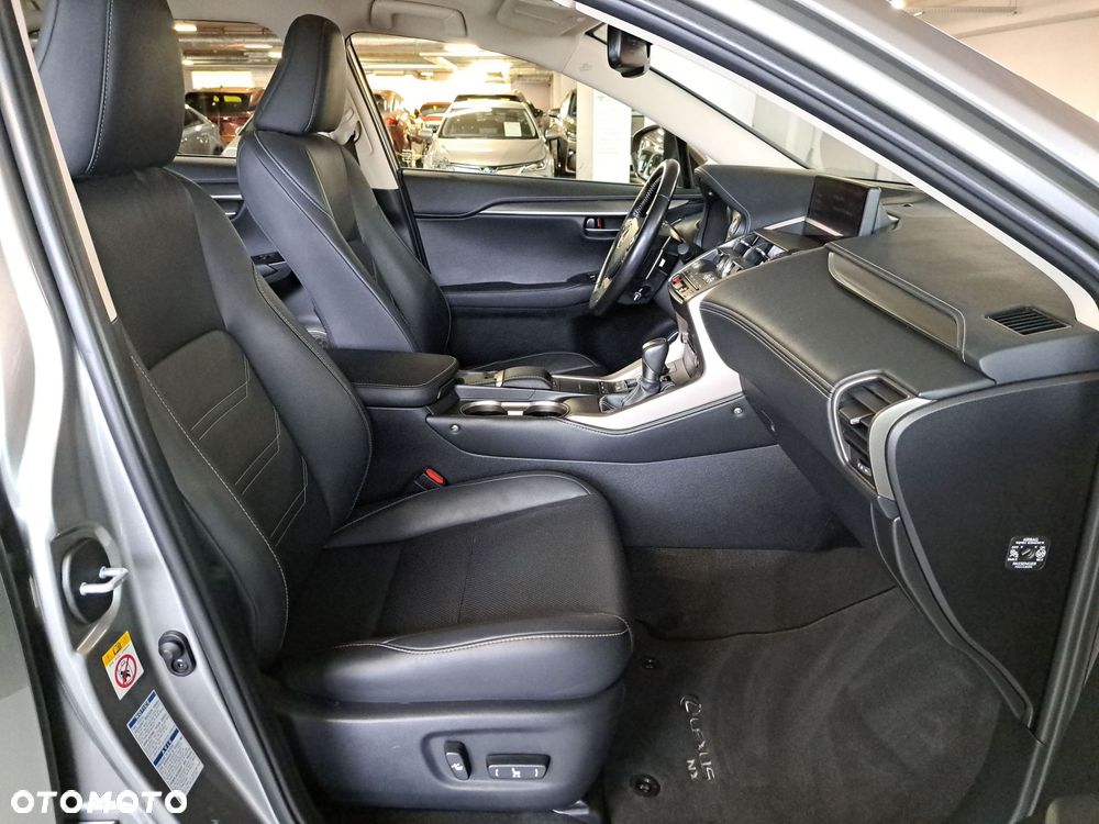 Lexus NX 300 Prestige AWD - 15