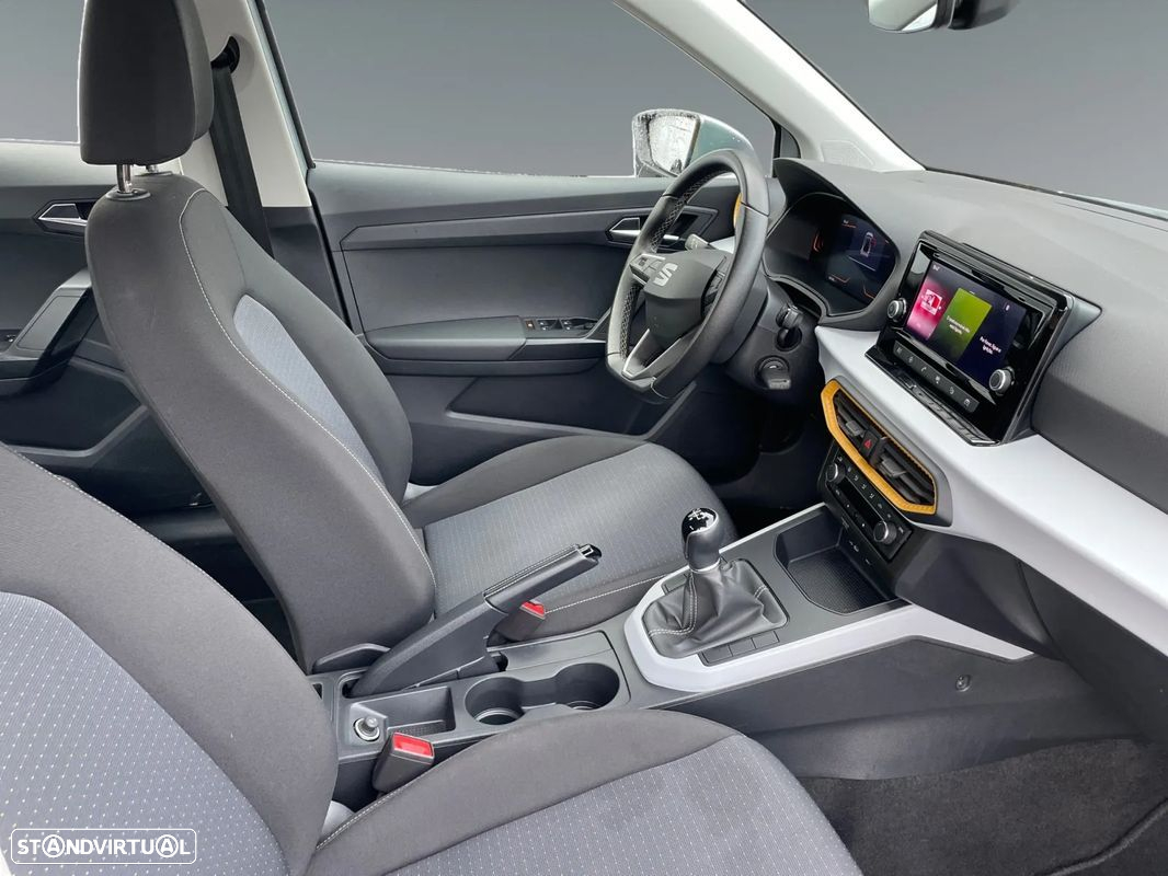 SEAT Arona - 15