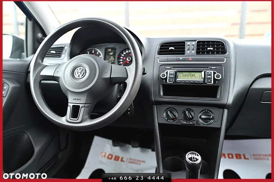 Volkswagen Polo 1.2 Team - 17