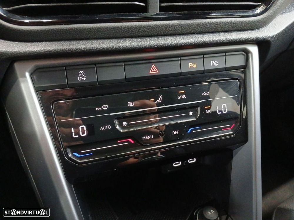 VW T-Roc 2.0 TDI Urban - 31