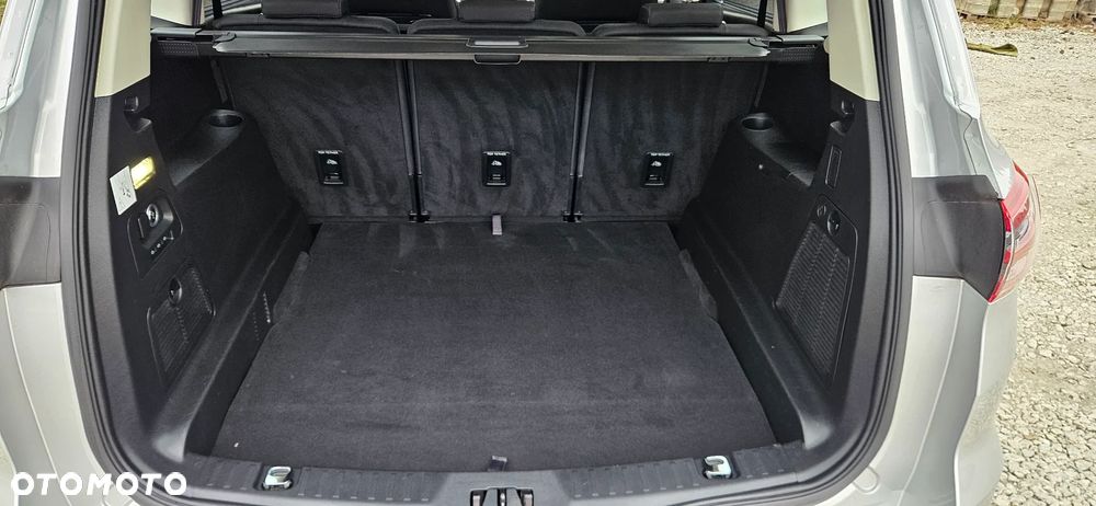 Ford S-Max 2.0 TDCi Titanium - 28