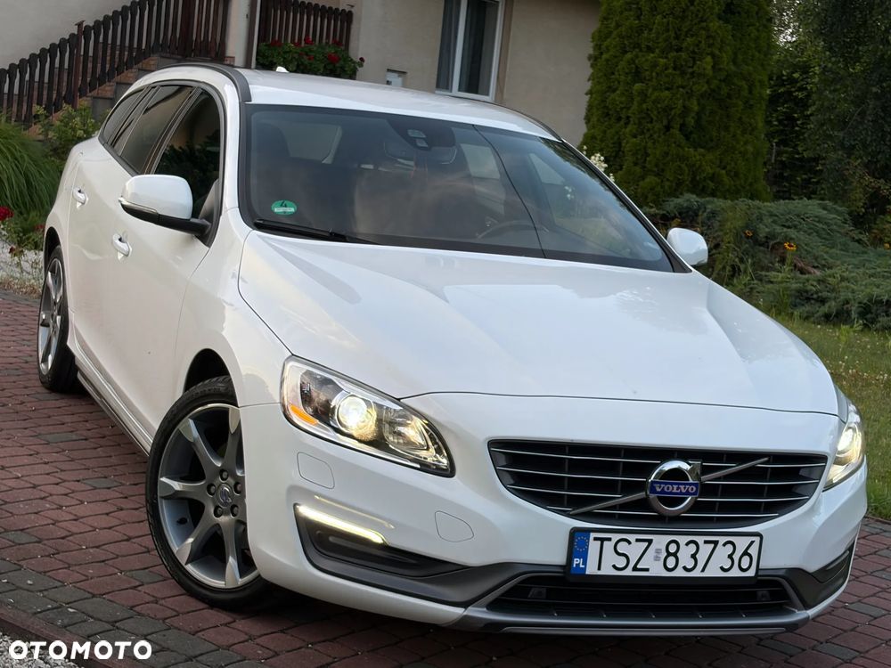 Volvo V60 D3 Momentum - 9