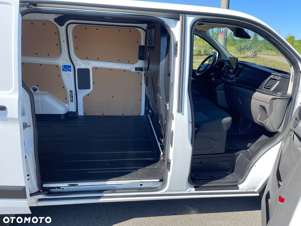 Ford Transit Custom - 38