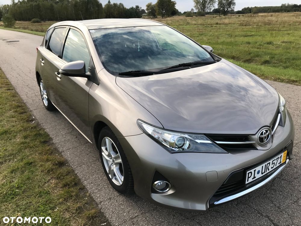 Toyota Auris - 3