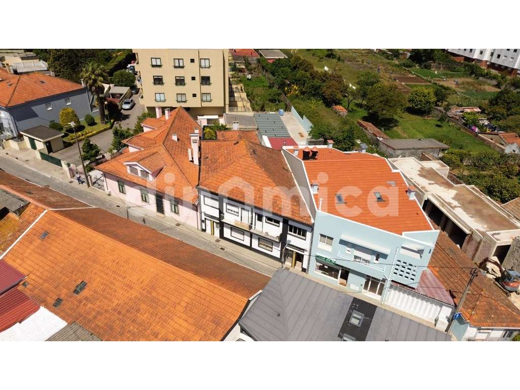 Moradia para Remodelar em Localização Premium - Vila Nova de Gaia (A) - Grande imagem: 2/12