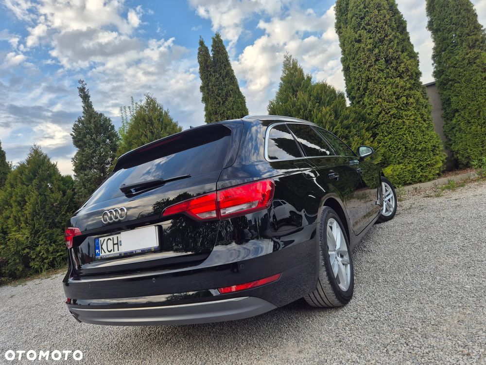 Audi A4 Avant 2.0 TDI ultra S tronic sport - 5