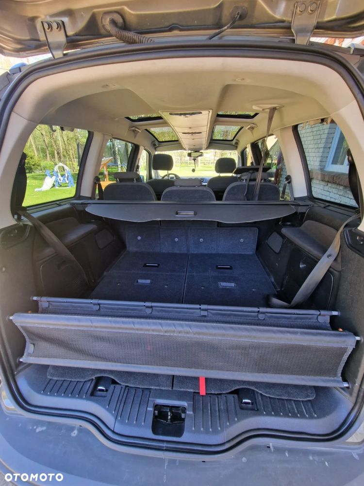 Ford Galaxy 2.0 TDCi Titanium MPS6 - 32