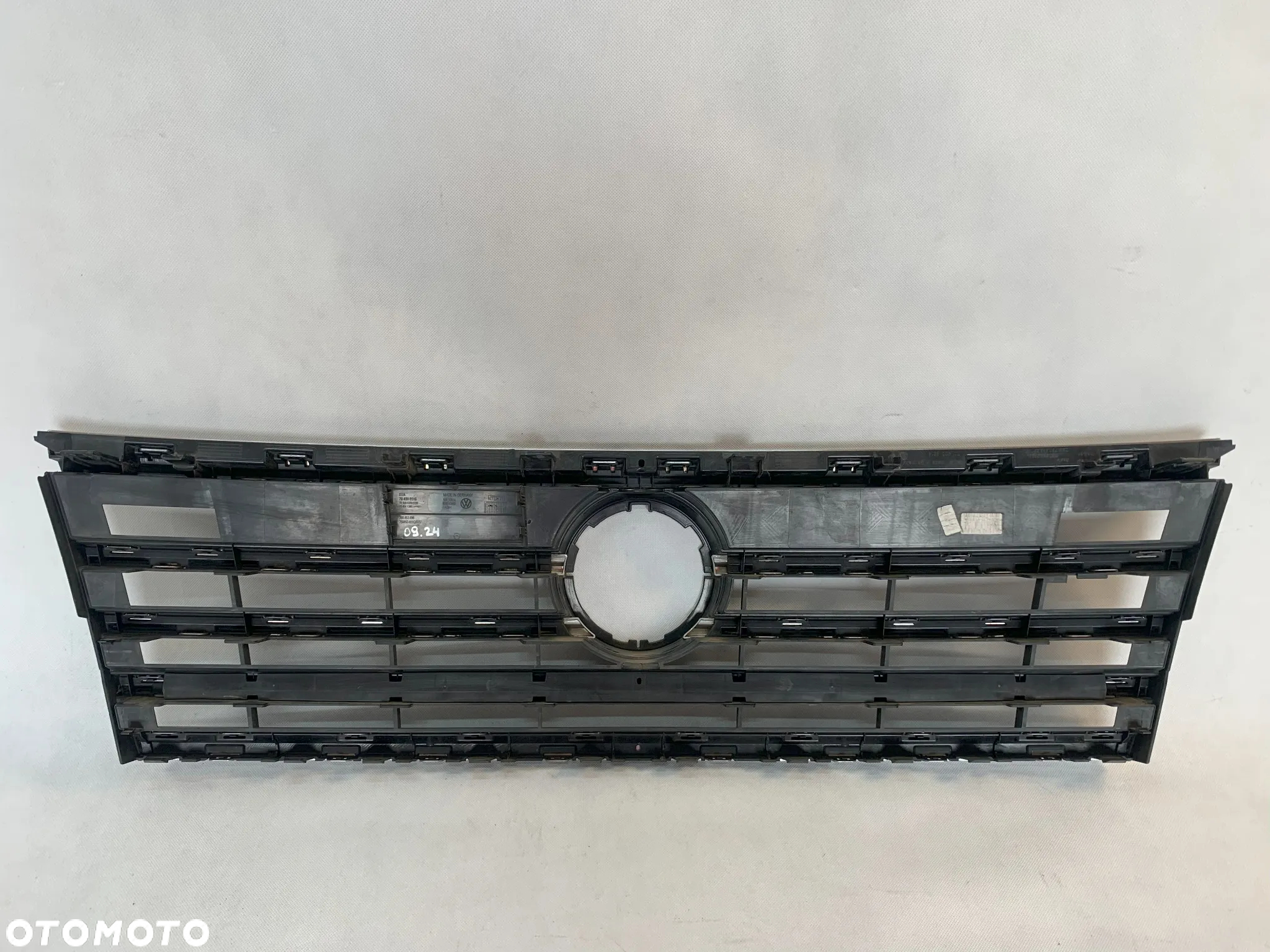 Image Volkswagen Touareg 3 III 18r Grille 2018 VW - 760853696