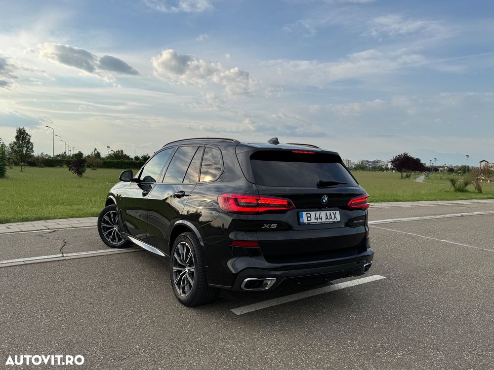BMW X5 xDrive30d - 23