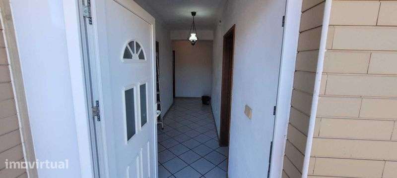 Apartamento para Arrendar - Grande imagem: 5/6
