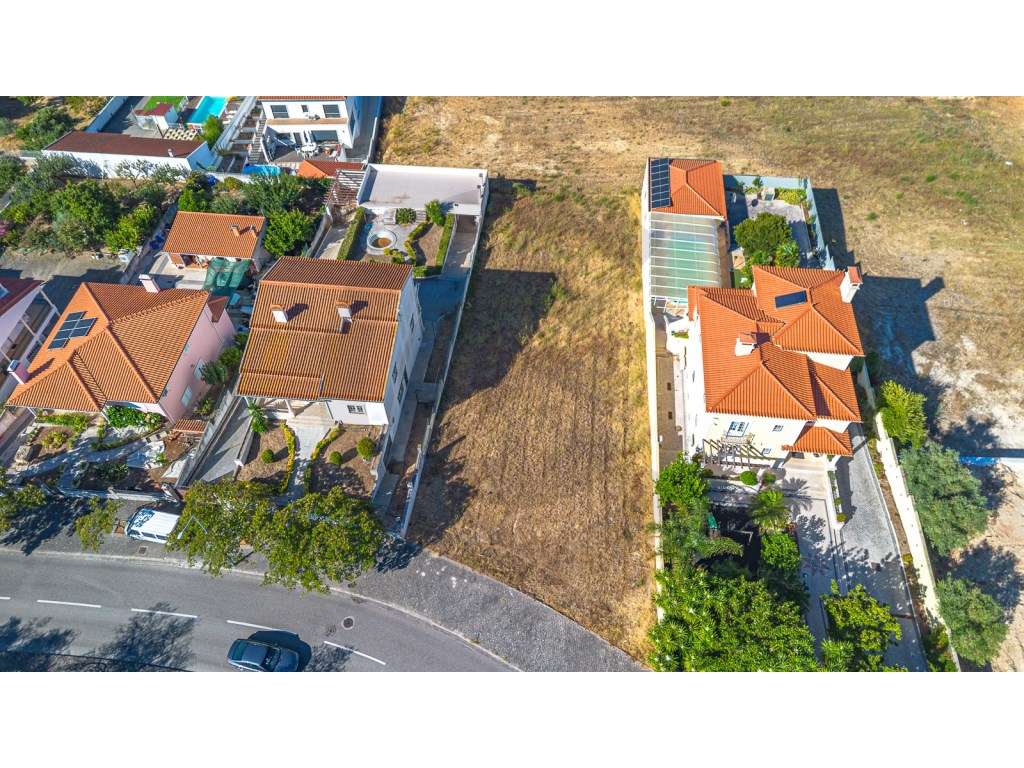 Terreno - Grande imagem: 2/5