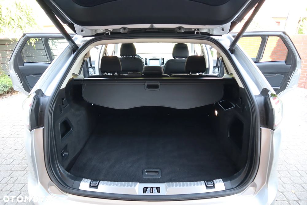 Ford Edge 2.0 TDCi Bi-Turbo 4x4 Titanium - 15
