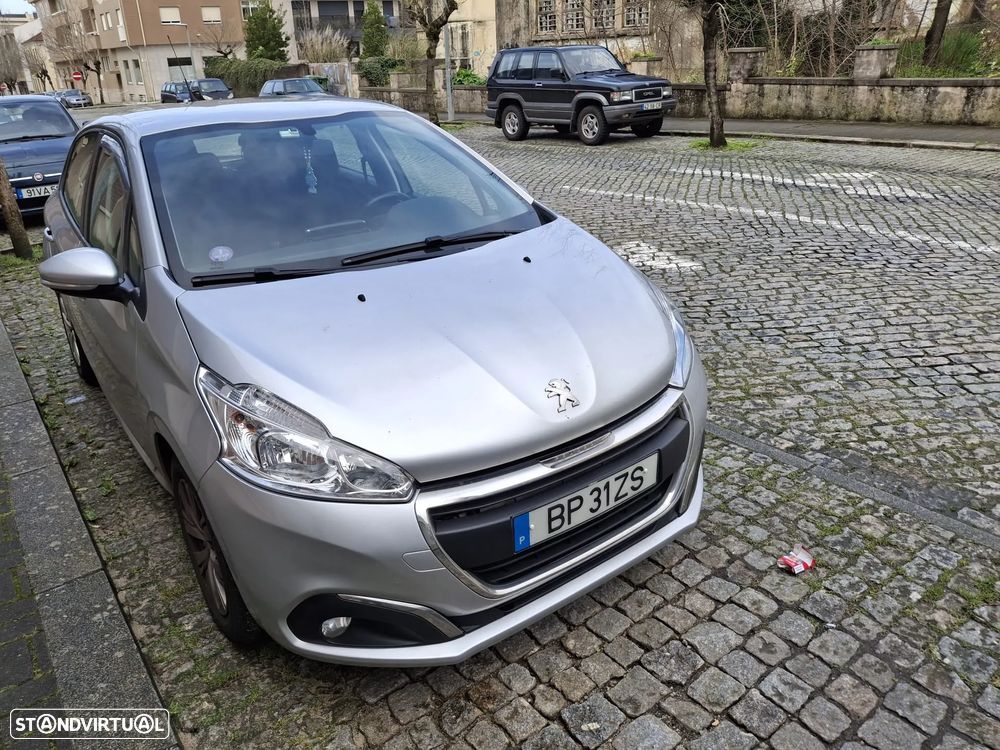 Peugeot 208 82 VTI Active - 3