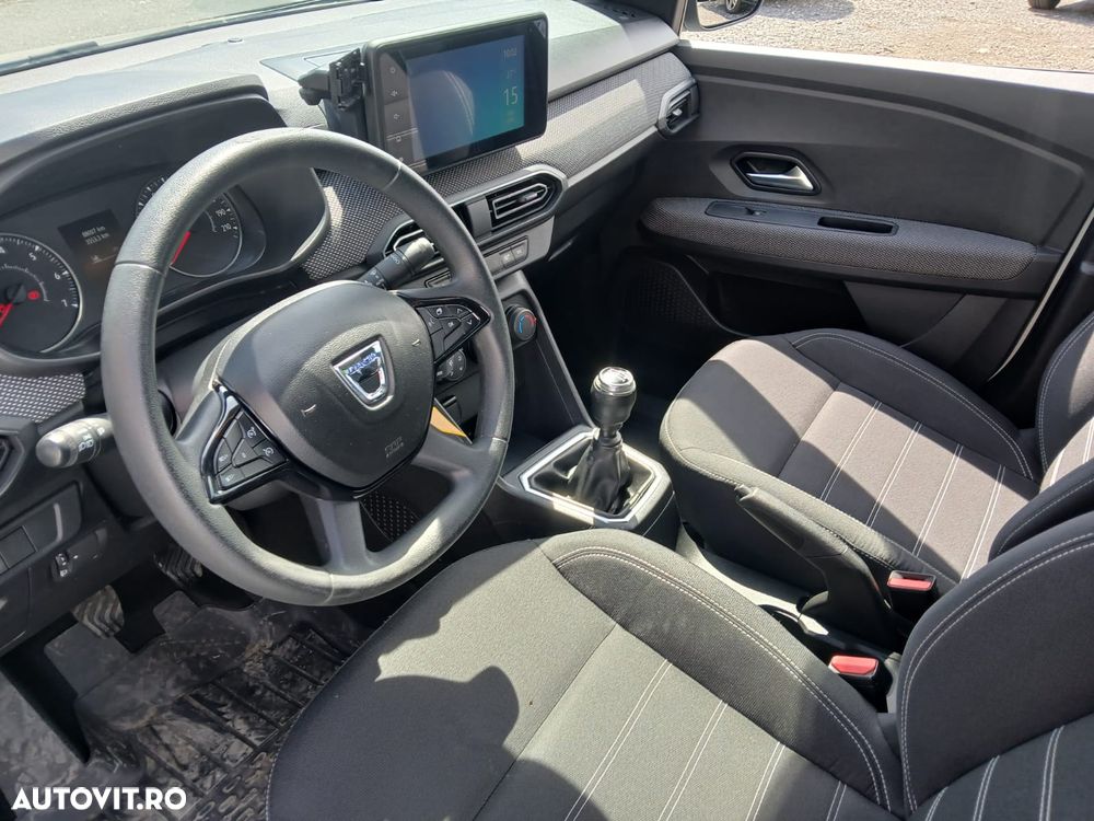 Dacia Logan TCe 90 MT5 Expression - 6
