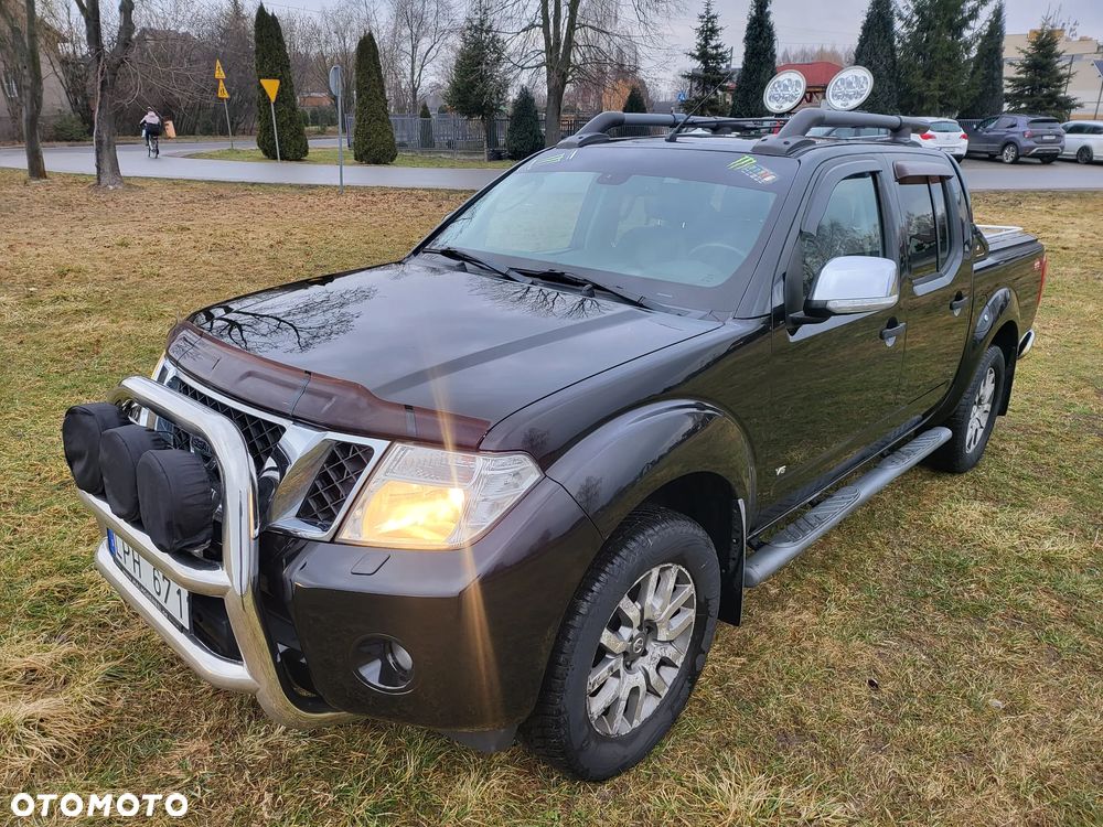 Nissan Navara 3.0 D V6 Platinum Long - 2