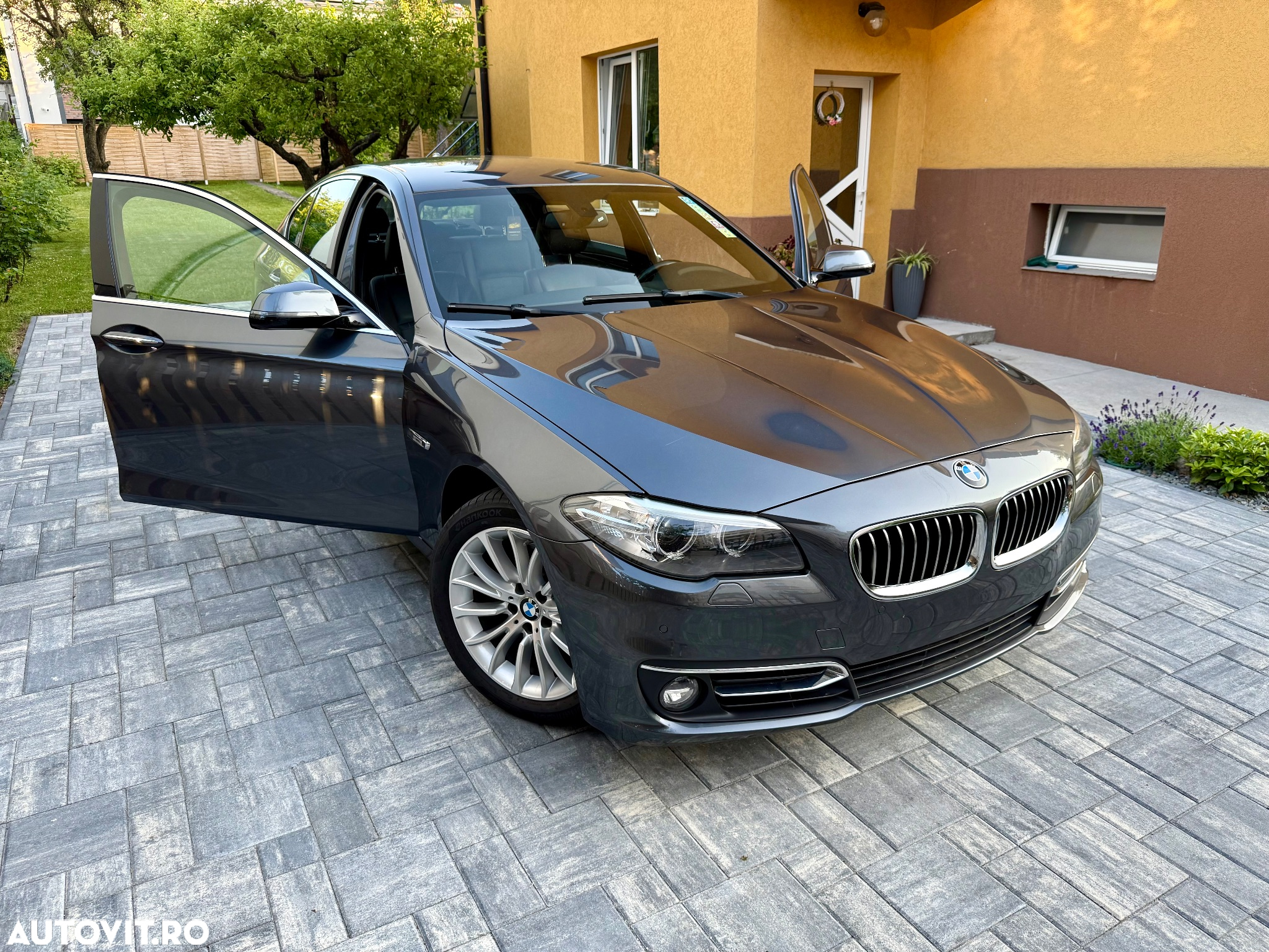 BMW Seria 5 520d xDrive Aut. Luxury Line - 8
