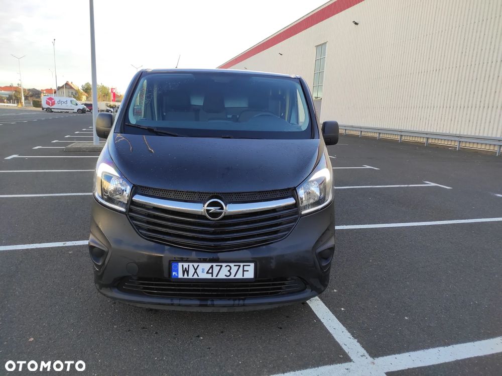 Opel Vivaro Biturbo - 2