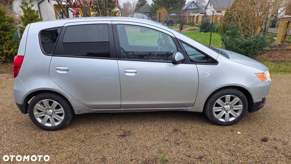 Mitsubishi Colt 1.3 Intense ASTC - 11