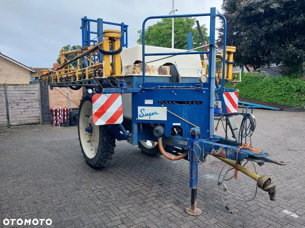 Hardi Sieger 2200/27 - 1