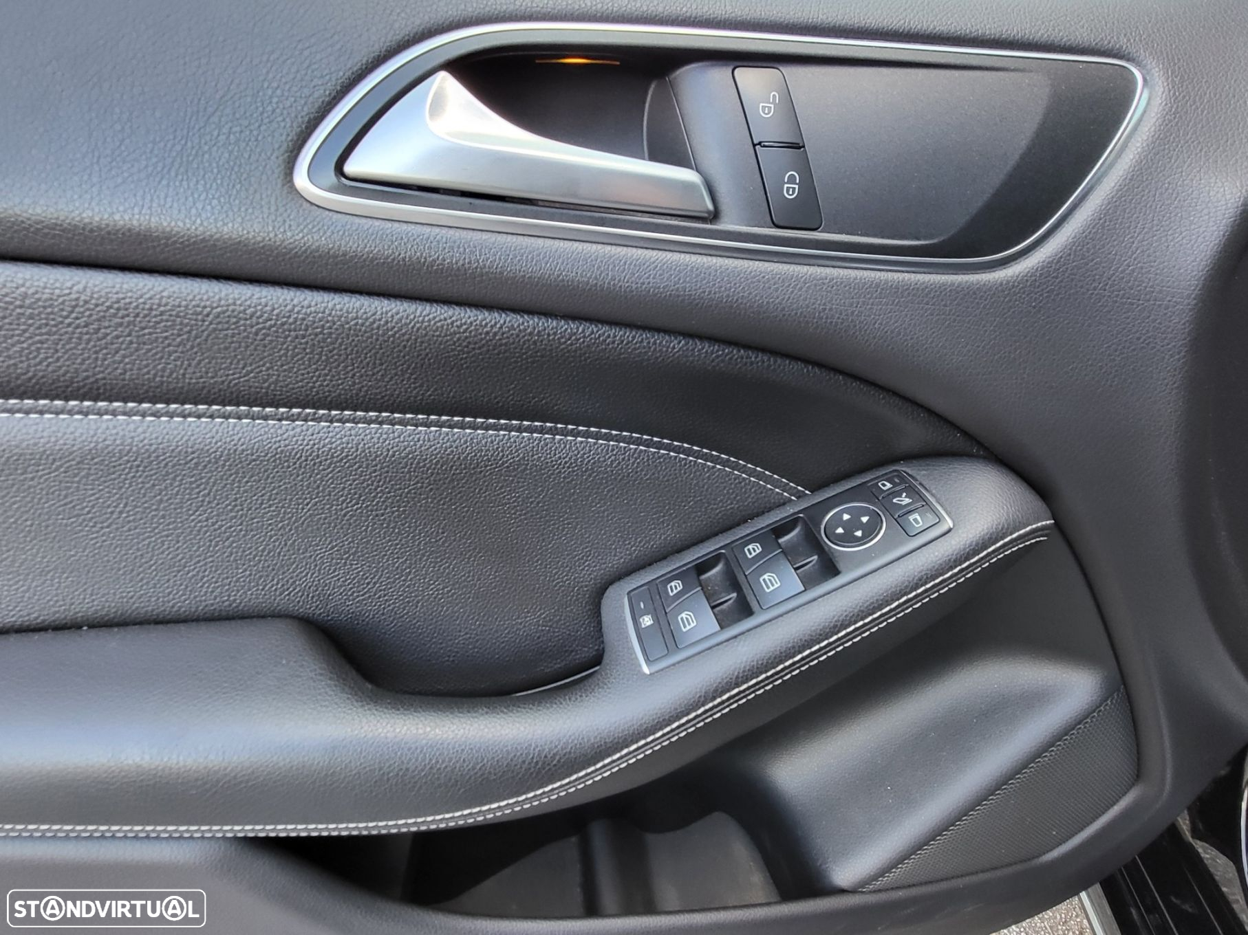 Mercedes-Benz B 220 d Style - 14