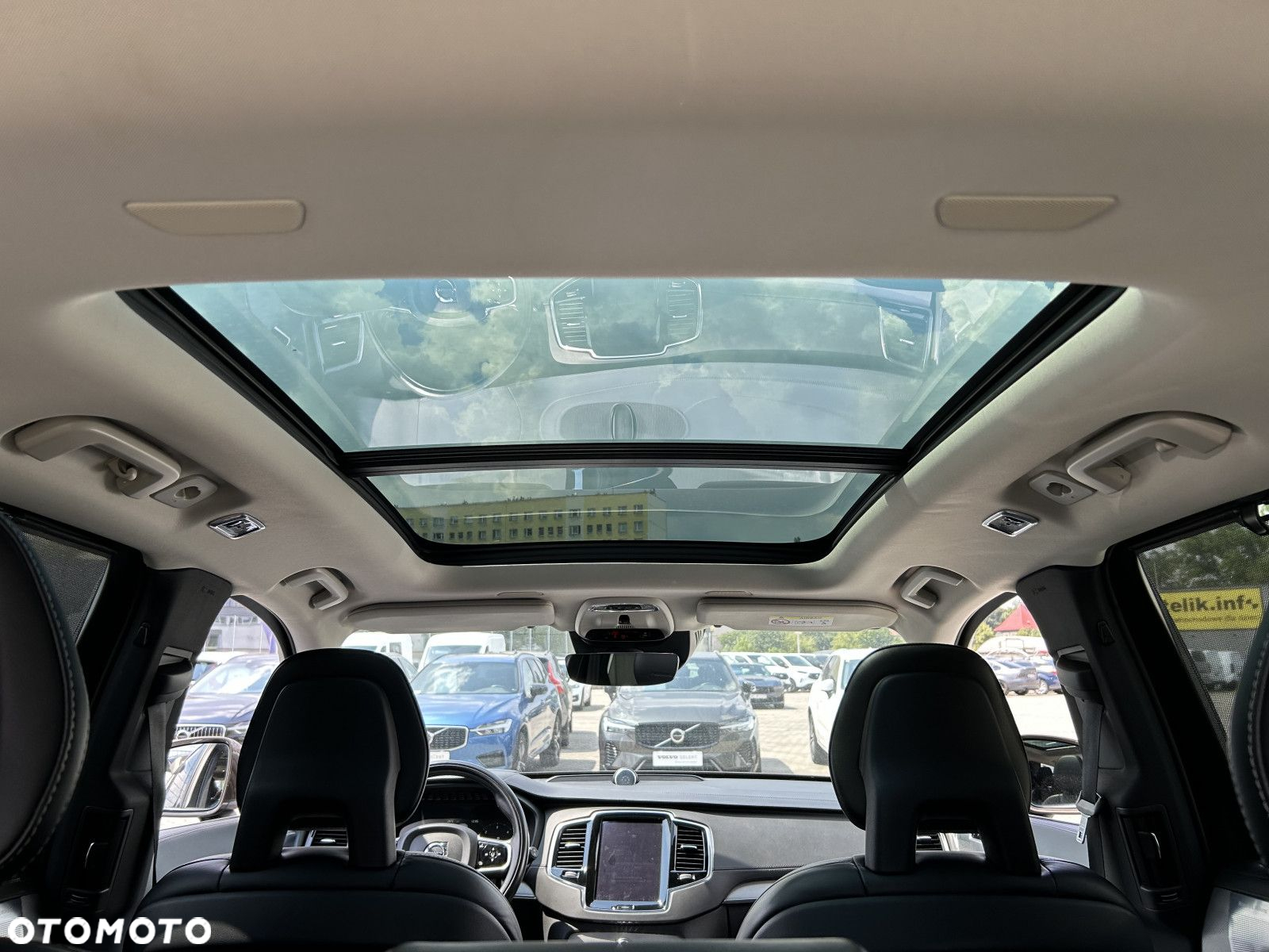 Volvo XC 90 - 30