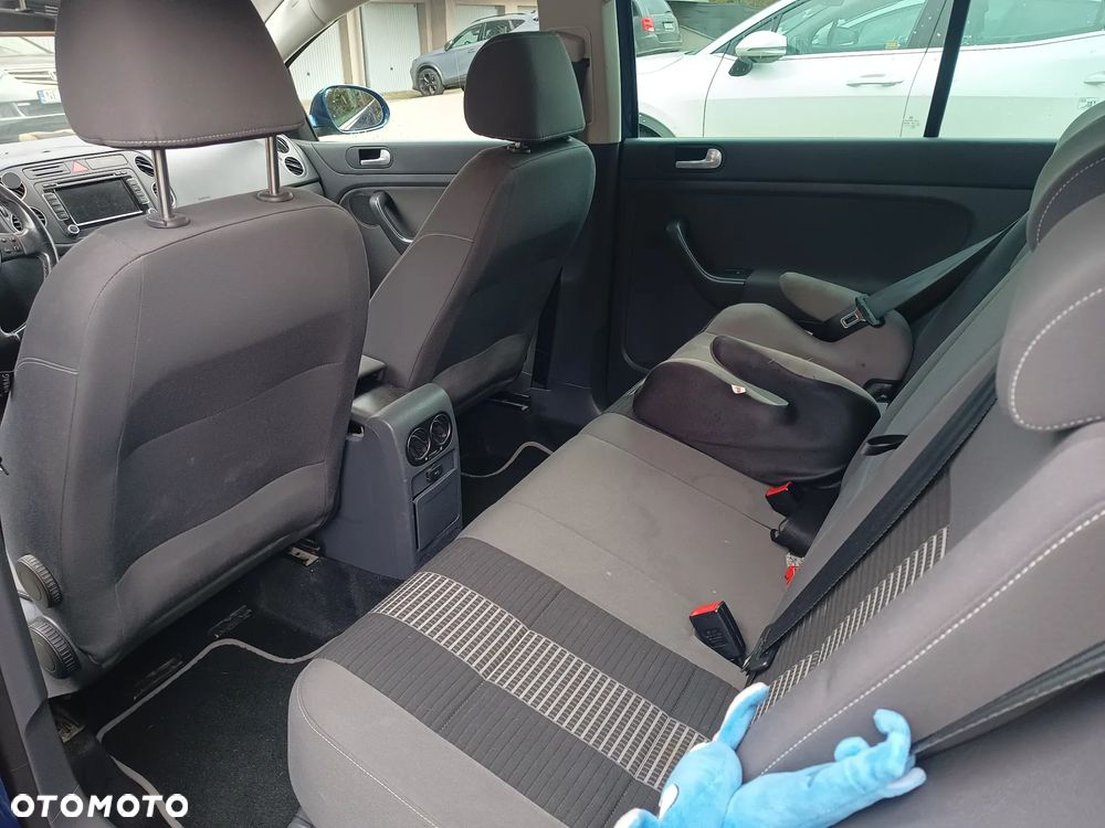 Volkswagen Golf Plus - 6