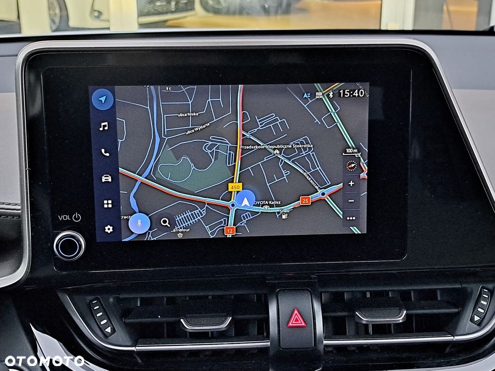 Toyota C-HR 2.0 Hybrid Executive - 11