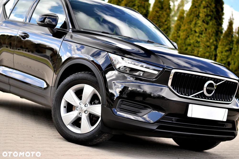 Volvo XC 40 T3 Momentum Pro - 12