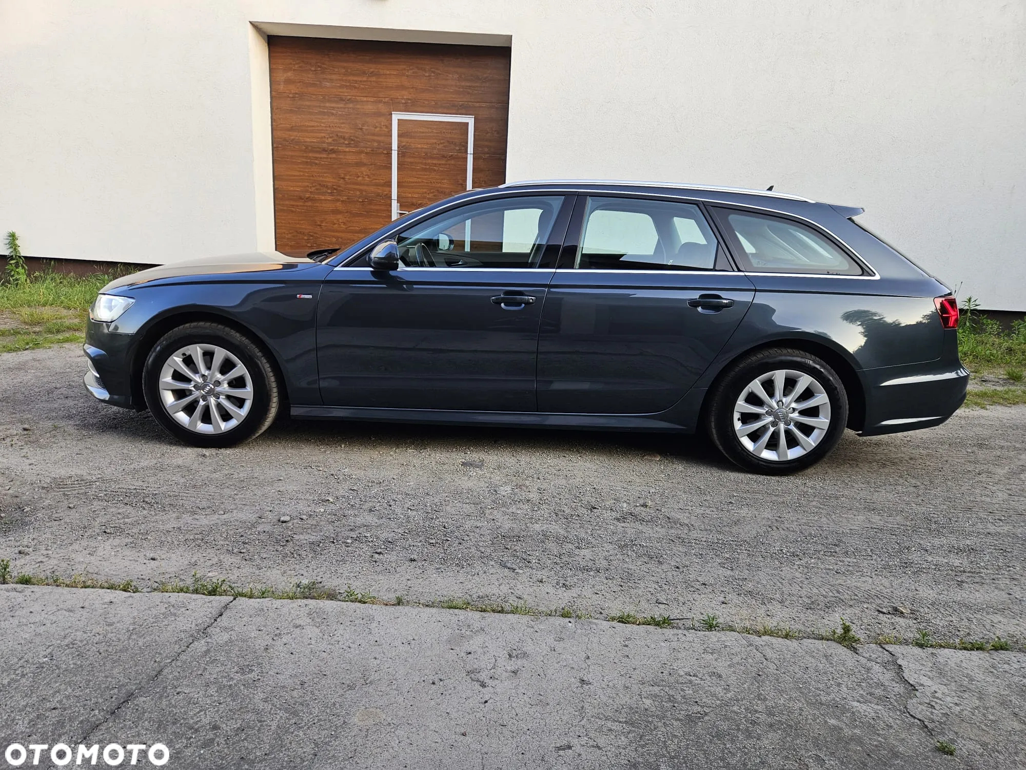 Audi A6 Avant 2.0 TDI Ultra DPF S tronic - 4