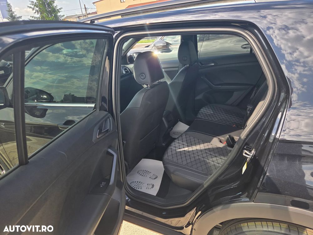 Volkswagen T-Cross 1.5 TSI DSG R-Line - 11